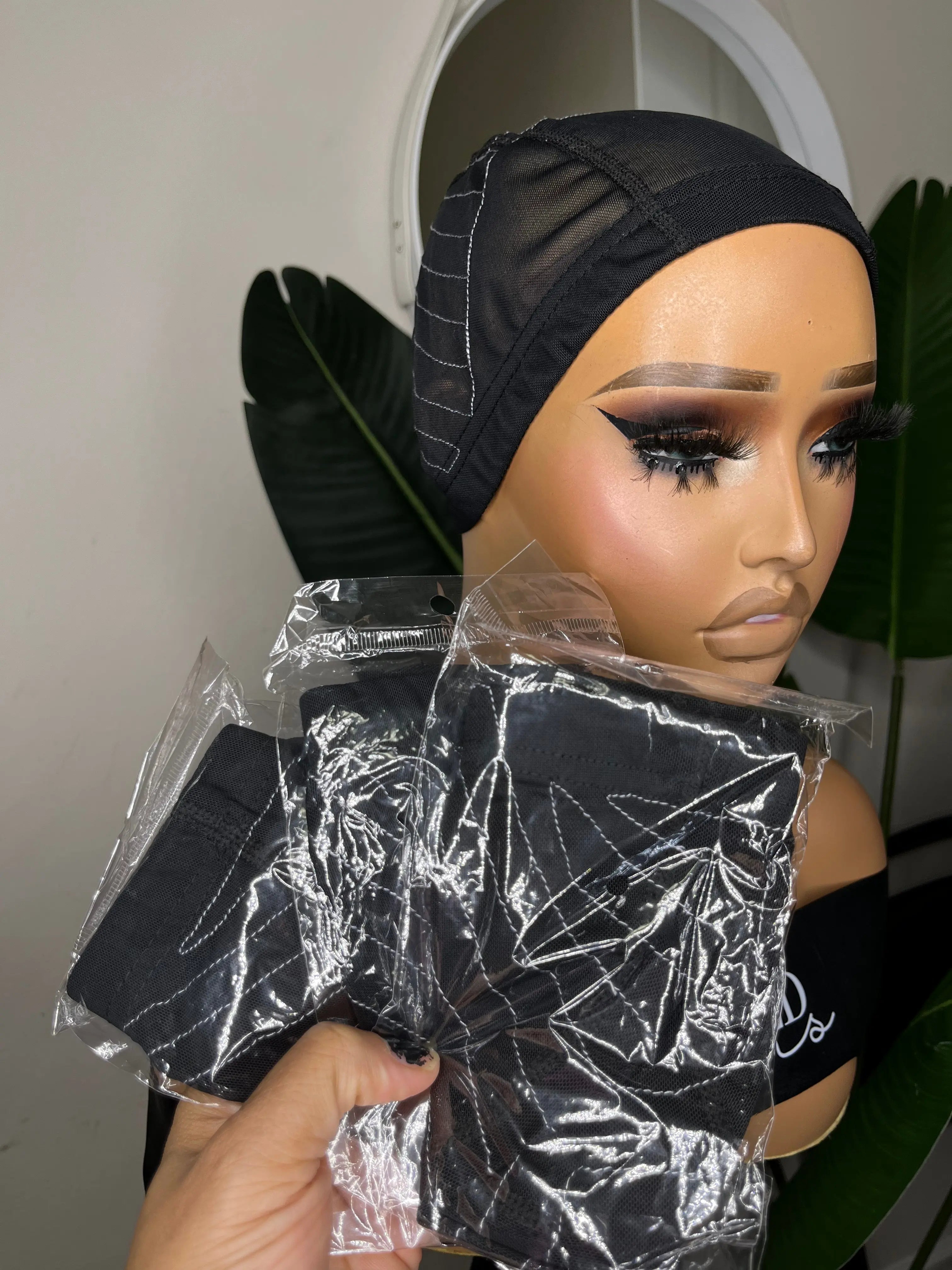 Mesh Wig Cap With 4X4 Lines Polished Crowns